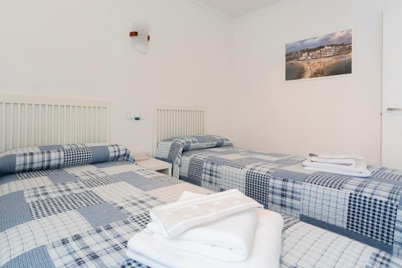 Apt 200 Meters From The Beach Id Blanes Esterno foto